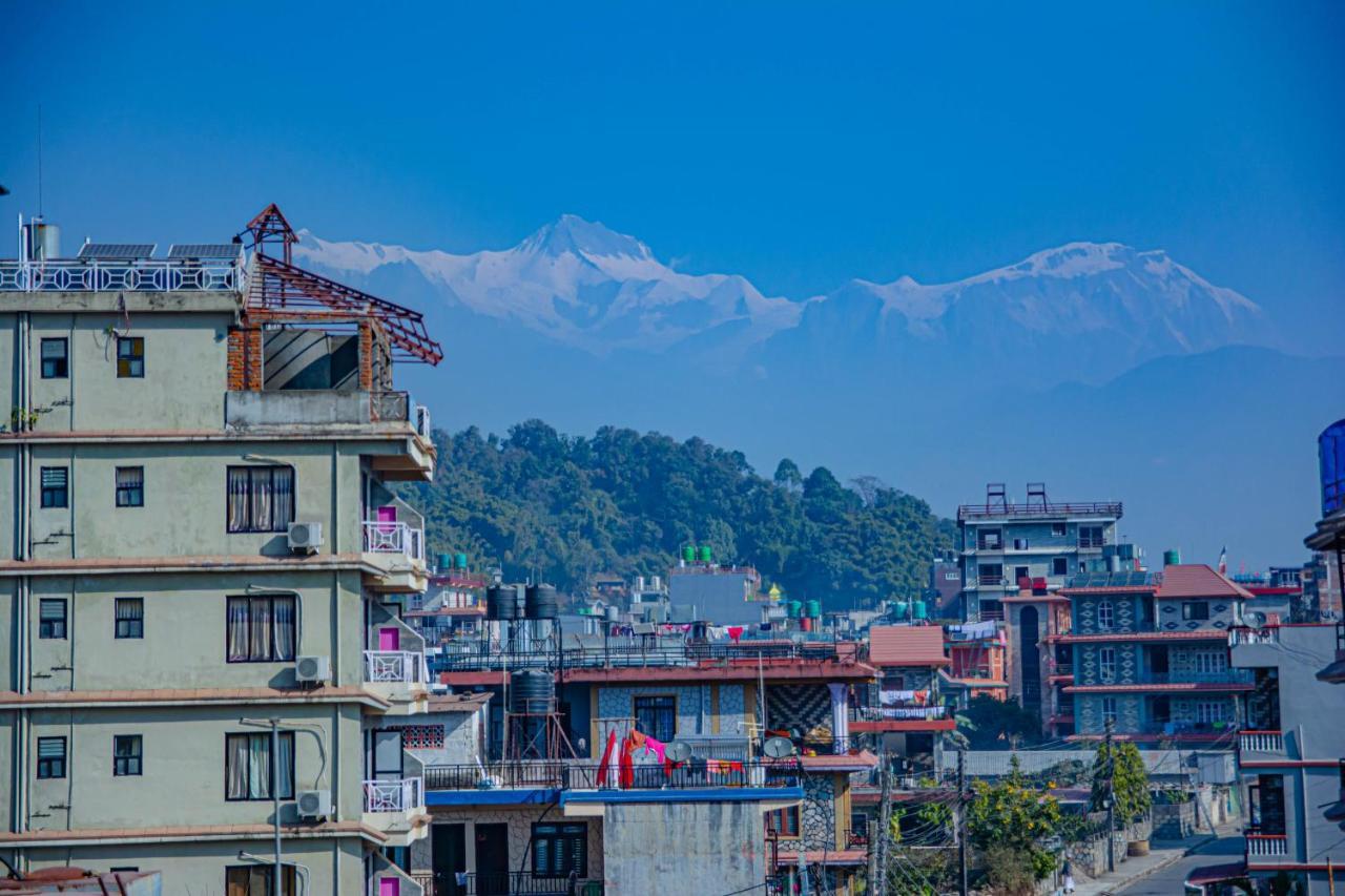 Hotel Plaza Nepal Pokhara Bagian luar foto