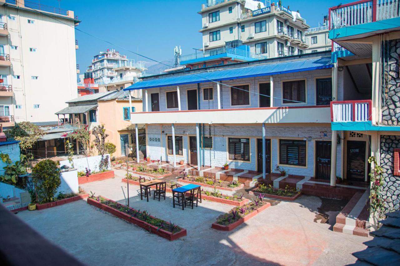 Hotel Plaza Nepal Pokhara Bagian luar foto